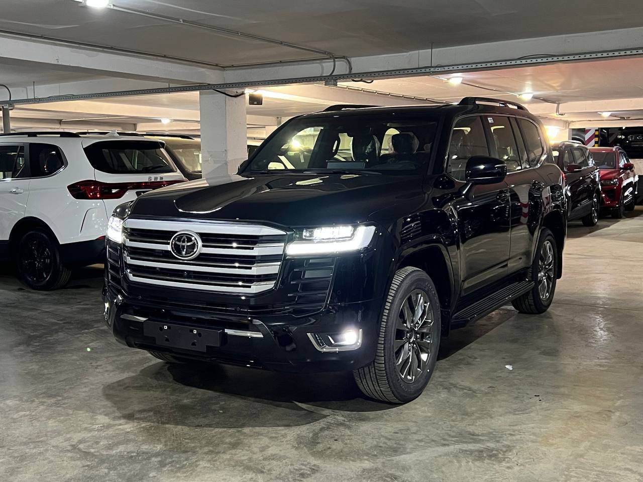 Toyota Land Cruiser 300